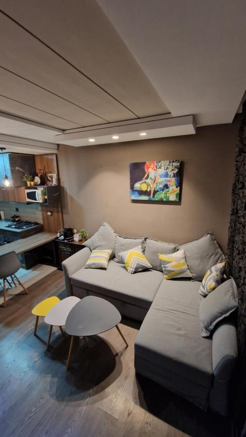 Cosy Appartement Au Centre De Casablanca Exterior foto